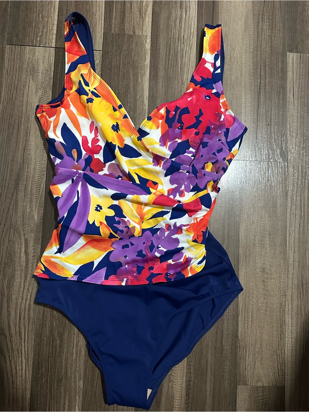 Women’s body concepts‎ Floral One-Piece Swim Suit in Navy and Multi